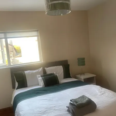 Centre With Private Parking Galway